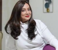 Dr. Geetika Srivastava- Best Dermatologist, Skin Care Doctor in Delhi | Hydra facial, Acne, Psoriasis treatment in delhi